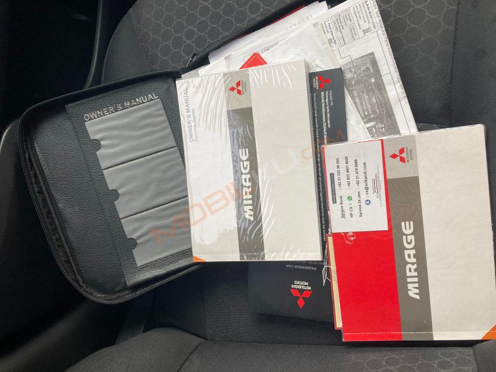 Mobil Mitsubishi Mirage 2016