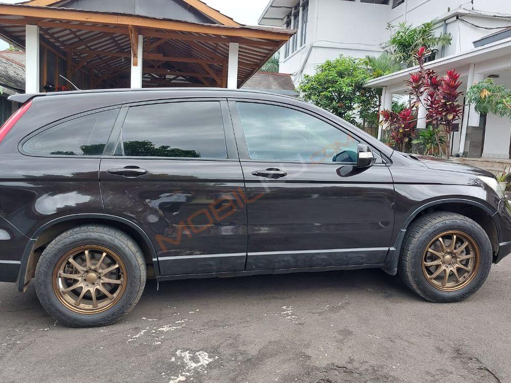 Mobil Honda CR-V 2012