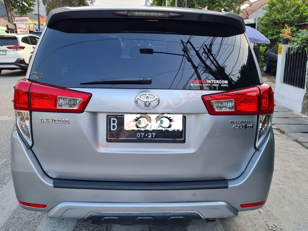 Mobil Toyota Kijang Innova 2017