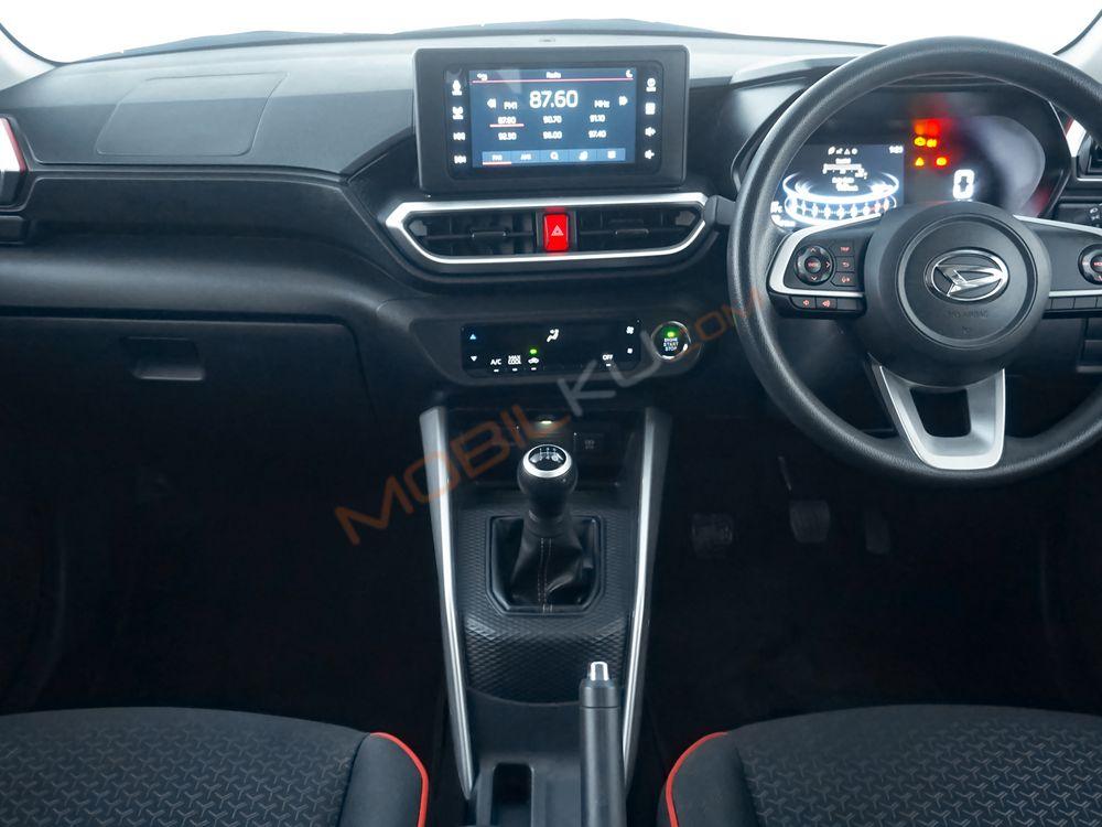 Mobil Daihatsu Rocky 2023