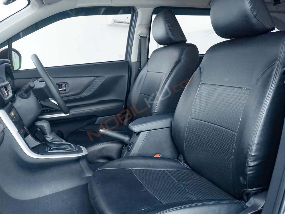 Mobil Toyota Avanza 2021