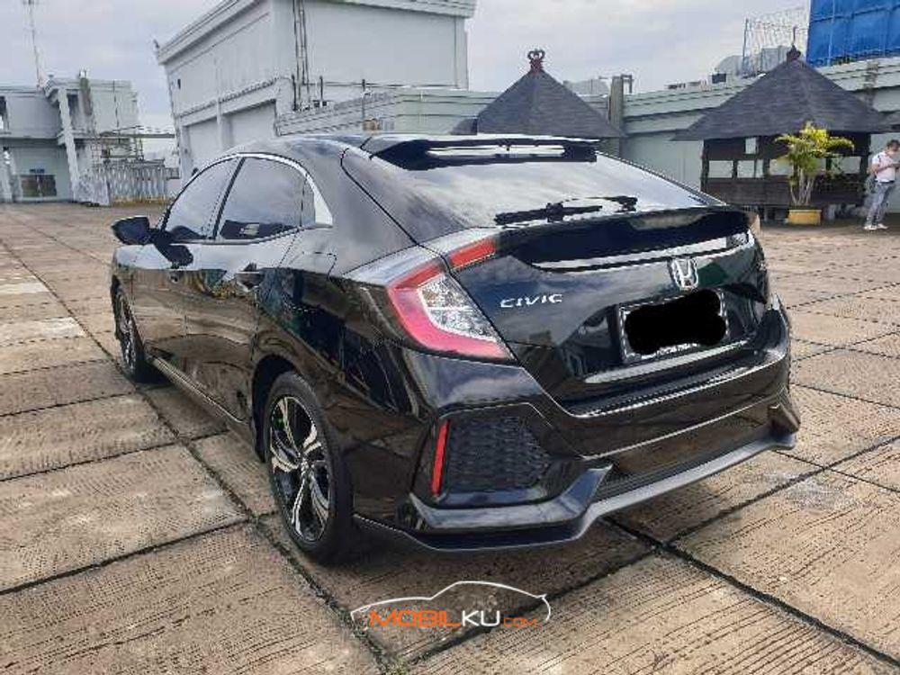 Mobil Honda Civic Sedan 2018