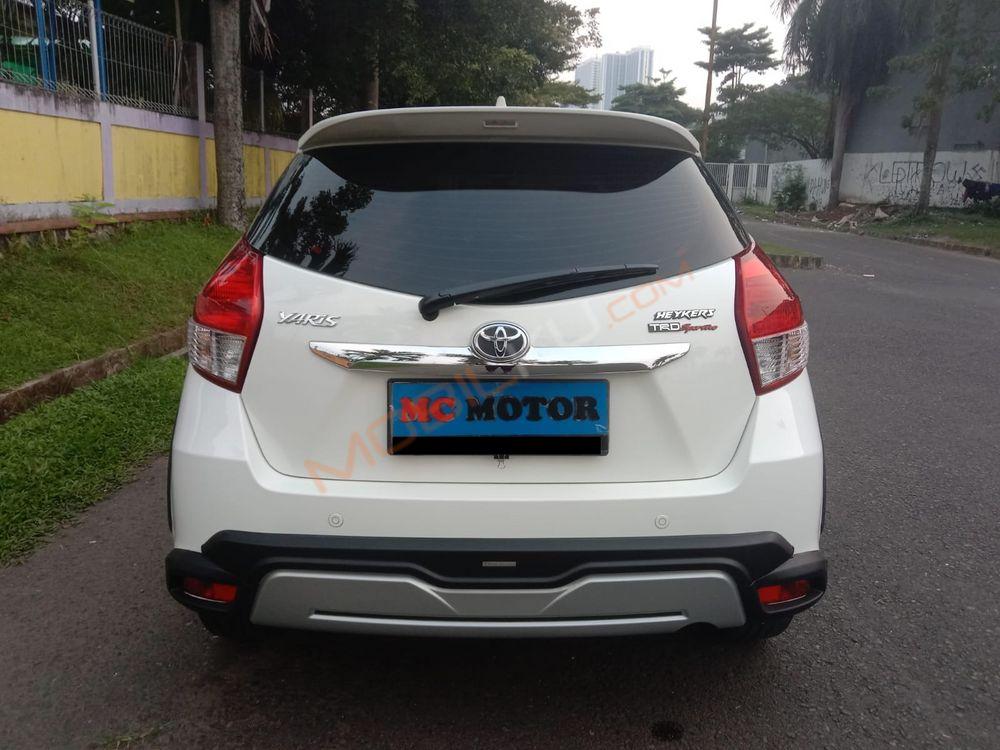 Mobil Toyota Yaris 2021