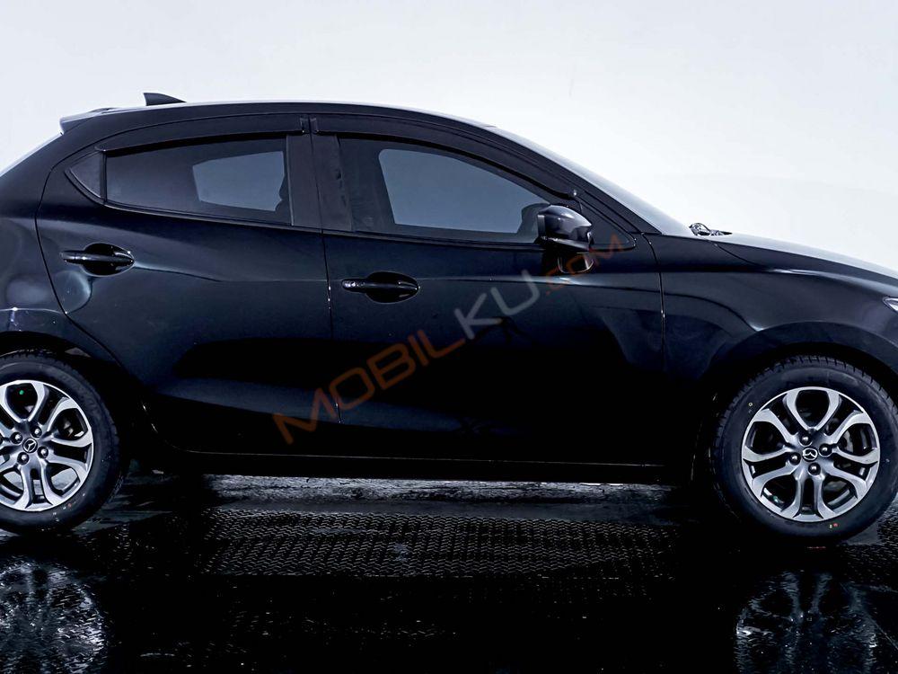 Mobil Mazda 2 Hatchback 2019