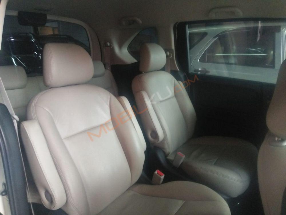 Mobil Honda Freed 2012