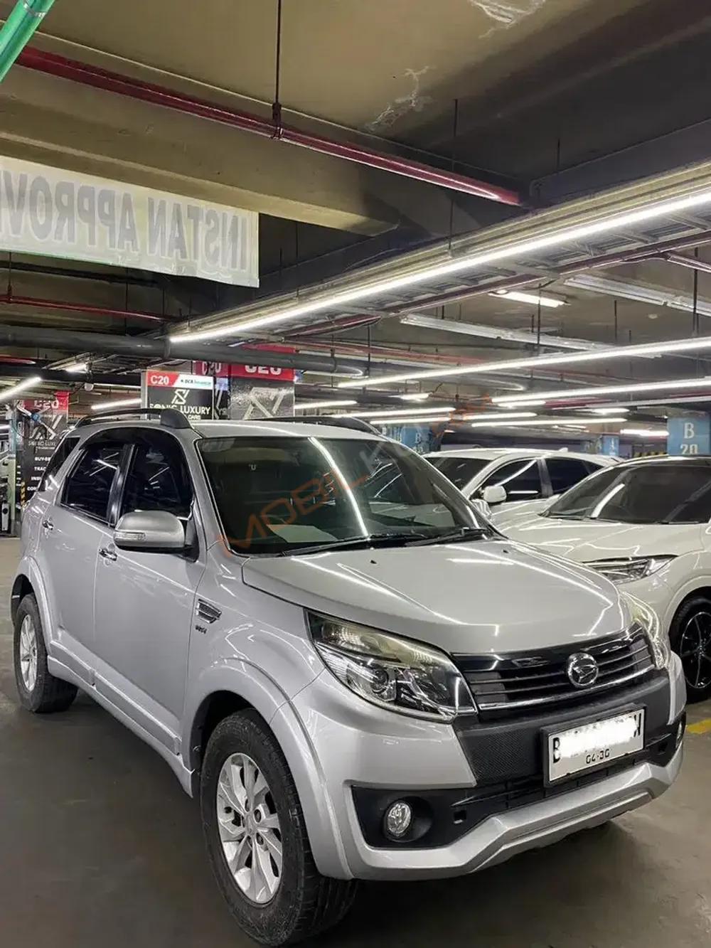 Mobil Daihatsu Terios 2015