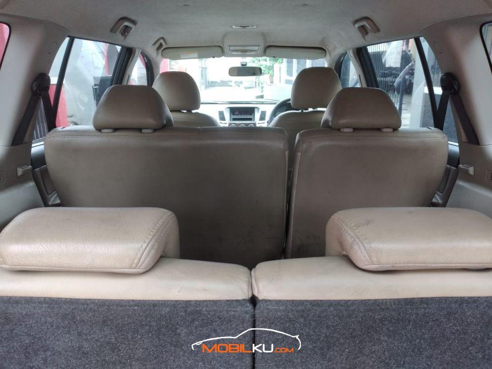 Mobil Mitsubishi Pajero Sport 2011