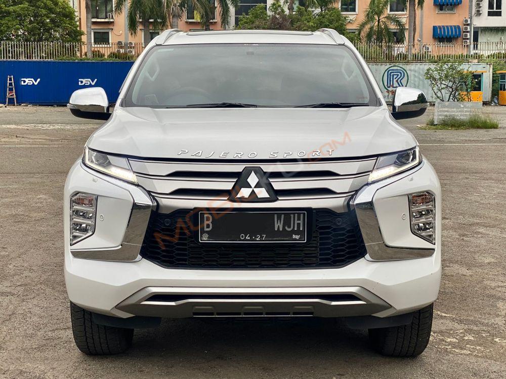 Mobil Mitsubishi Pajero Sport 2022