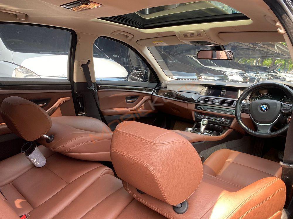 Mobil BMW 5 Series 2016