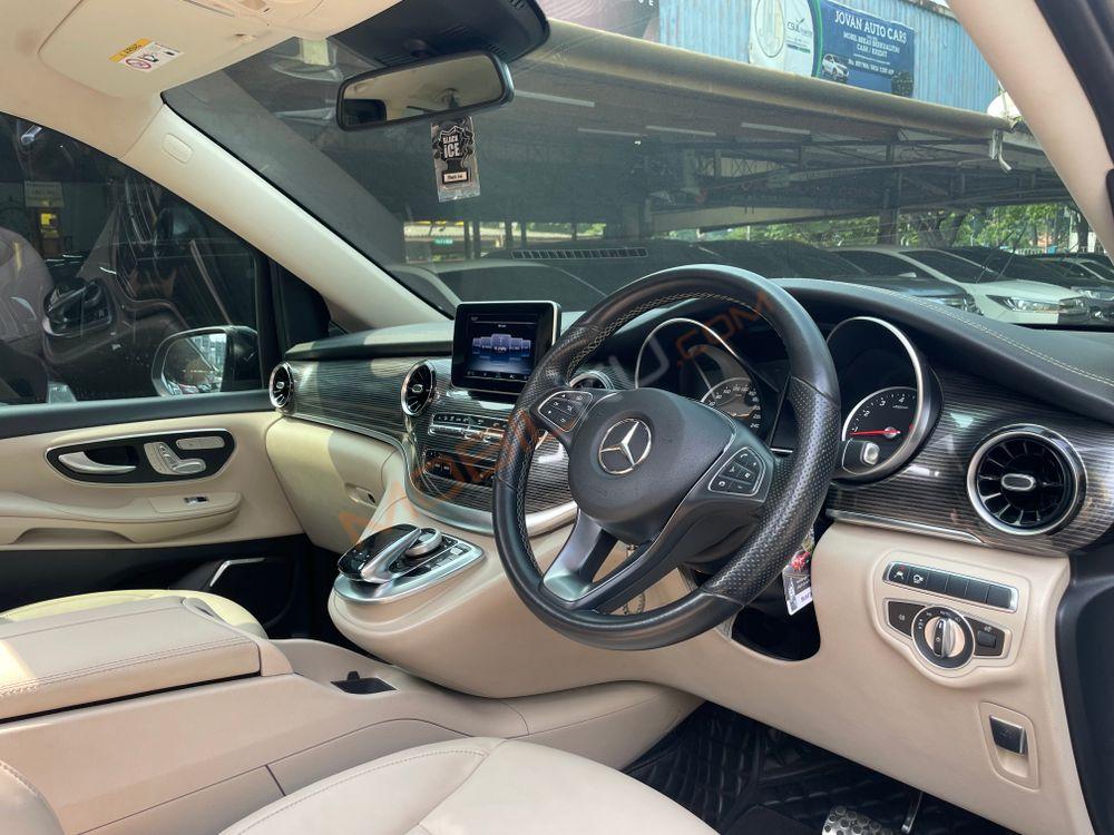 Mobil Mercedes-Benz V-Class 2019