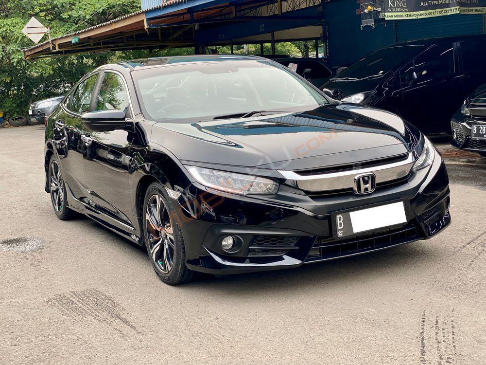 Mobil Honda Civic Sedan 2017