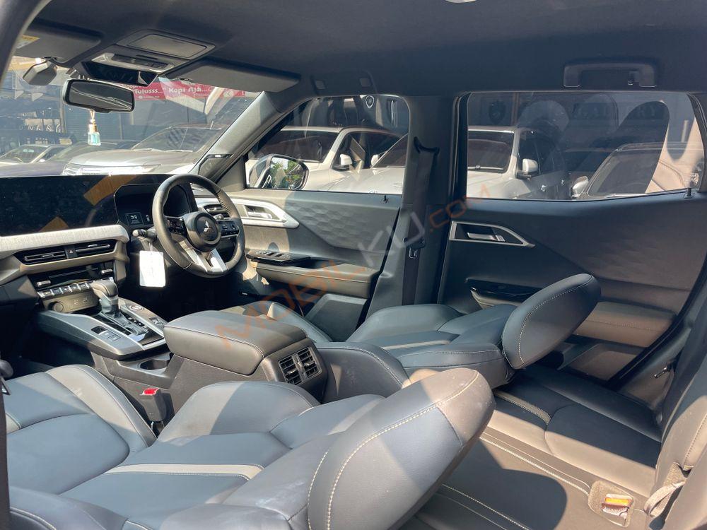 Mobil Mitsubishi Xforce 2024