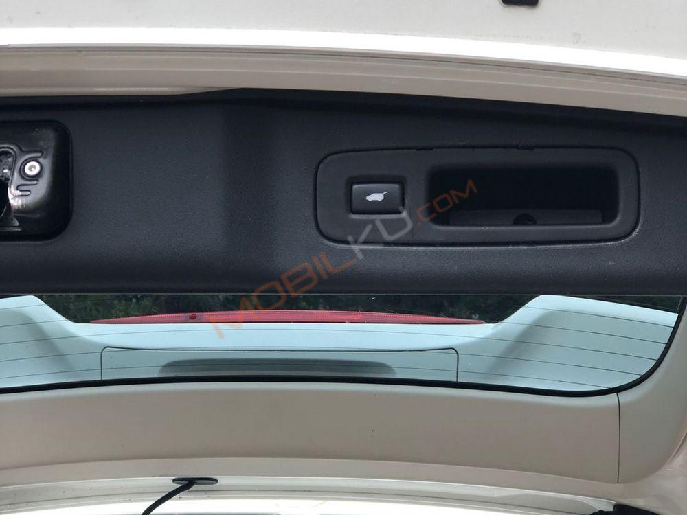 Mobil Honda CR-V 2015