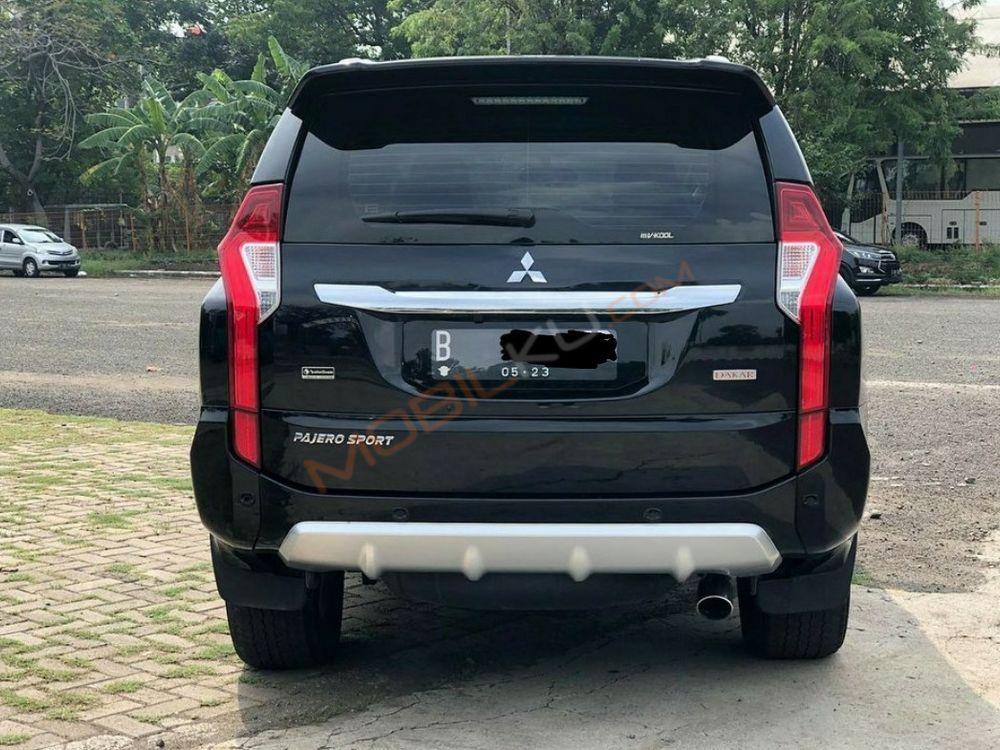 Mobil Mitsubishi Pajero Sport 2018
