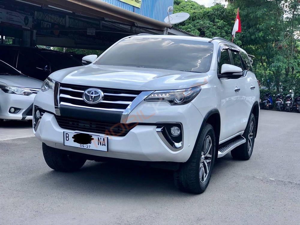 Mobil Toyota Fortuner 2017