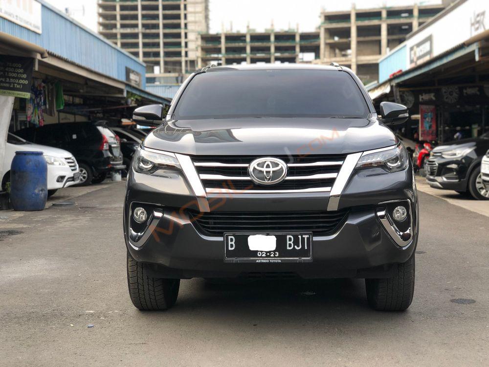 Mobil Toyota Fortuner 2017