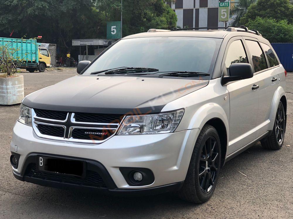 Mobil Dodge Journey 2014