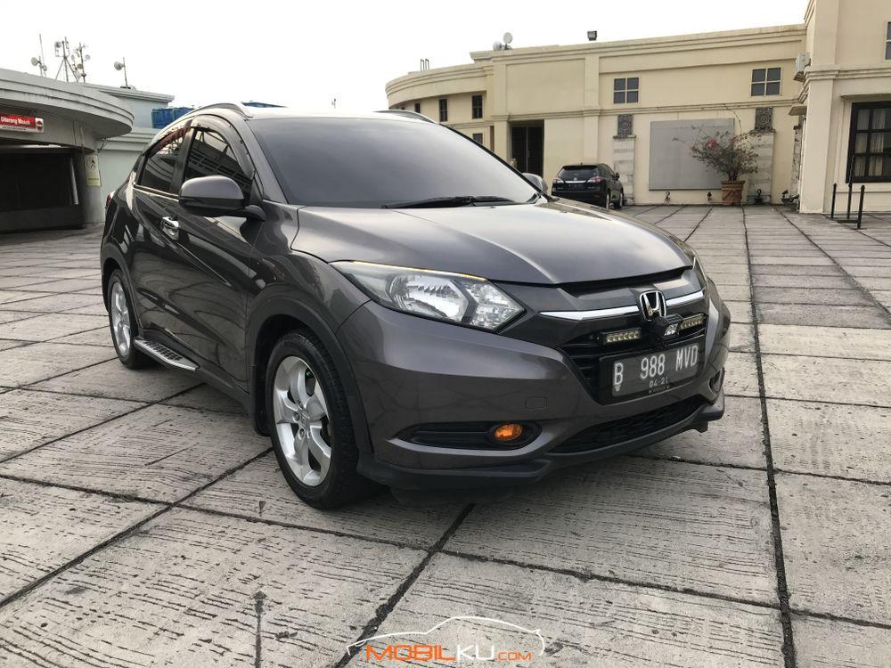 Mobil Honda HR-V 2016