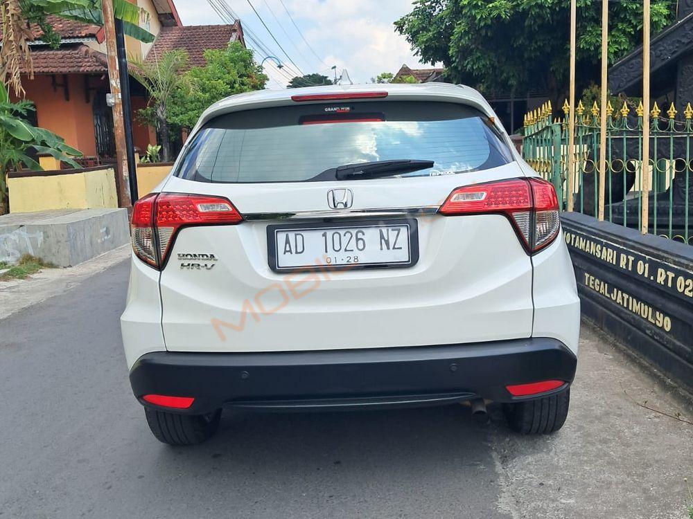 Mobil Honda HR-V 2022