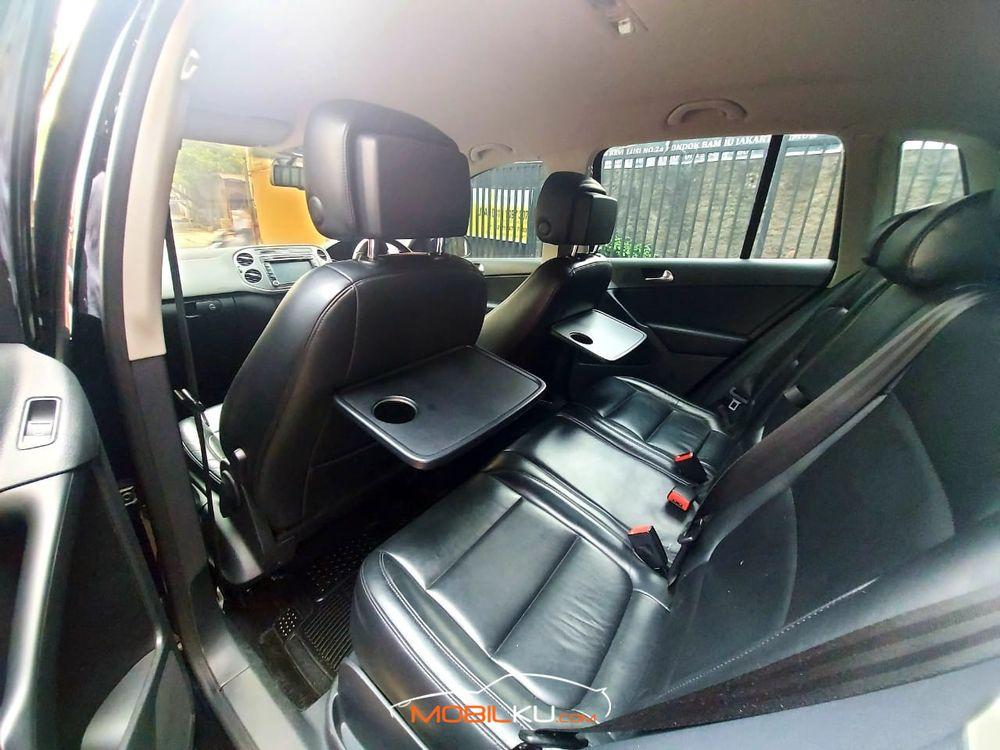 Mobil Volkswagen Tiguan 2015