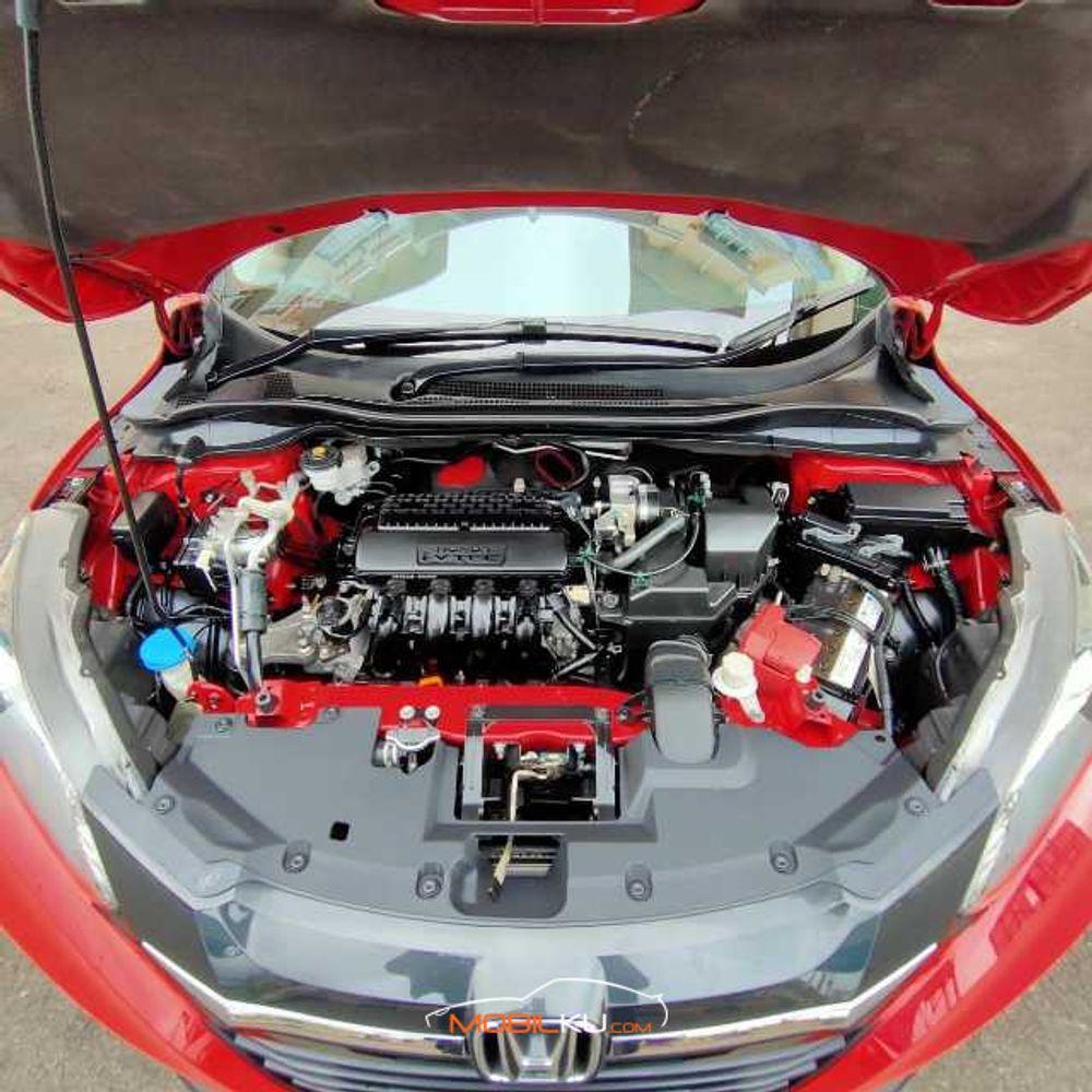 Mobil Honda HR-V 2016