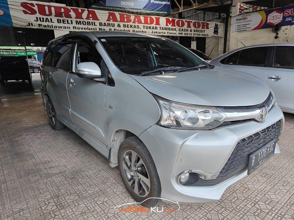 Mobil Toyota Avanza 2018