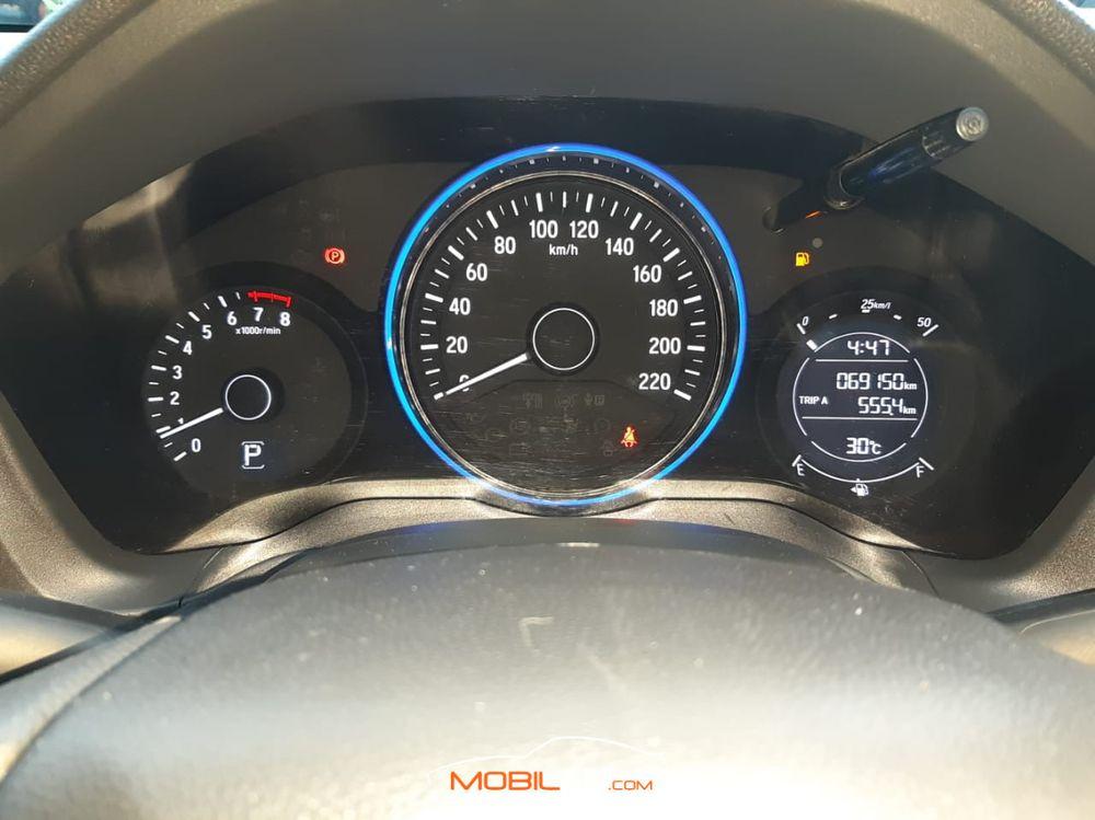 Mobil Honda HR-V 2015