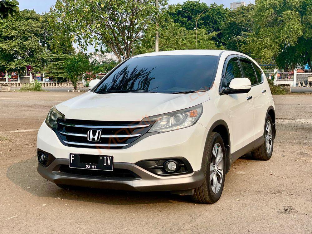 Mobil Honda CR-V 2012