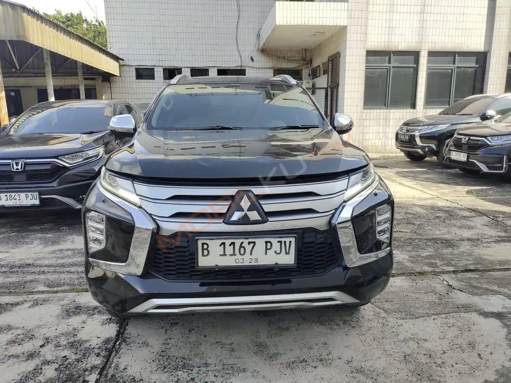 Mobil Mitsubishi Pajero Sport 2023