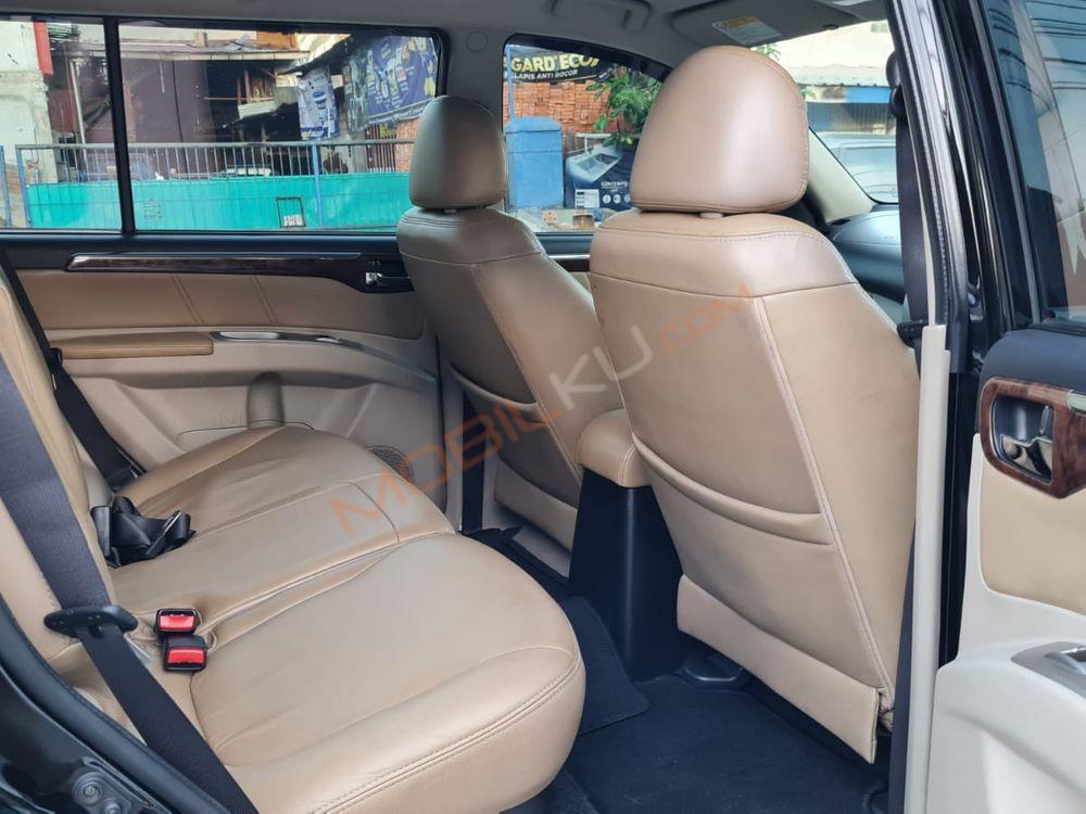 Mobil Mitsubishi Pajero Sport 2015