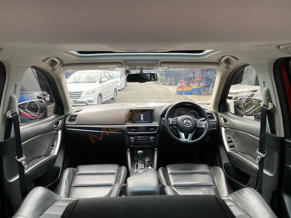 Mobil Mazda CX-5 2015