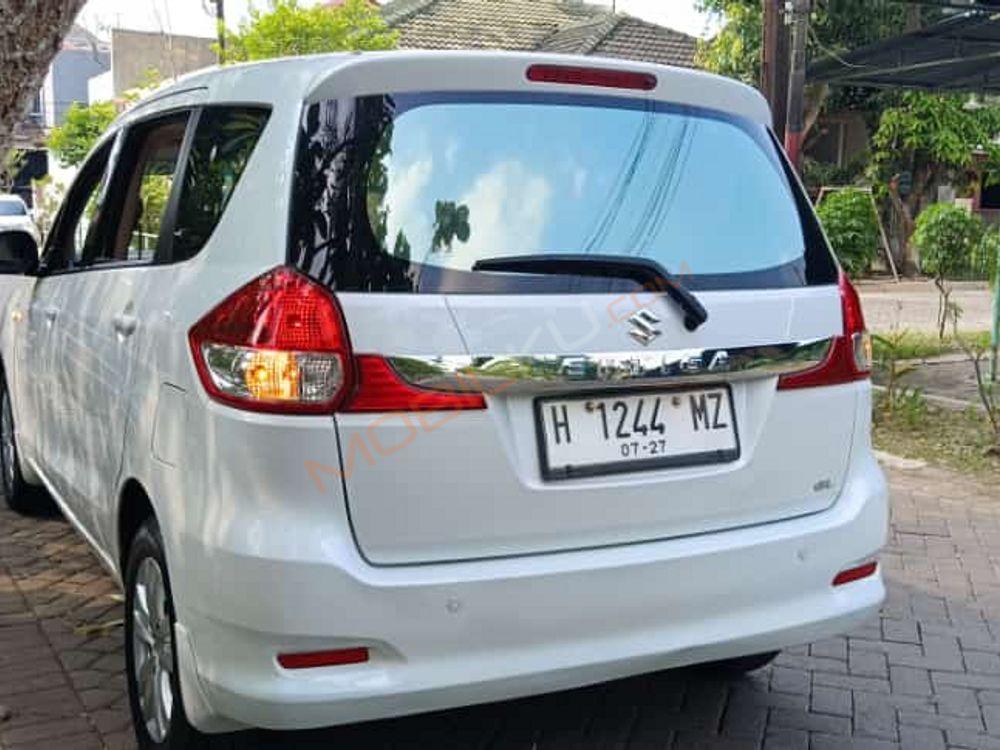 Mobil Suzuki Ertiga 2017