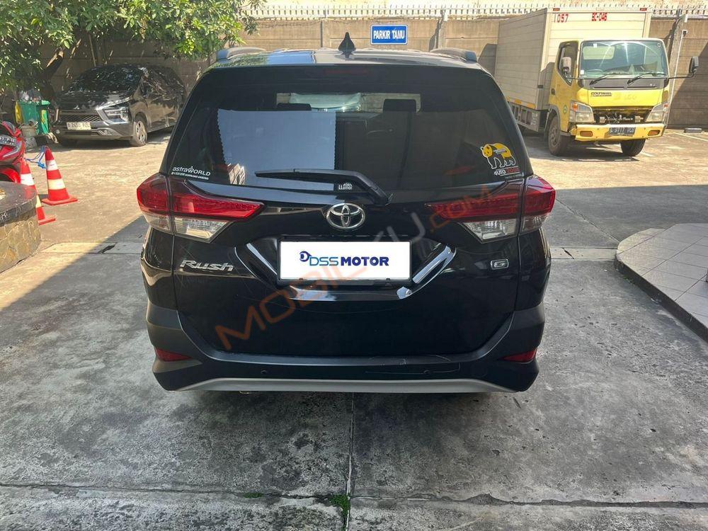 Mobil Toyota Rush 2019