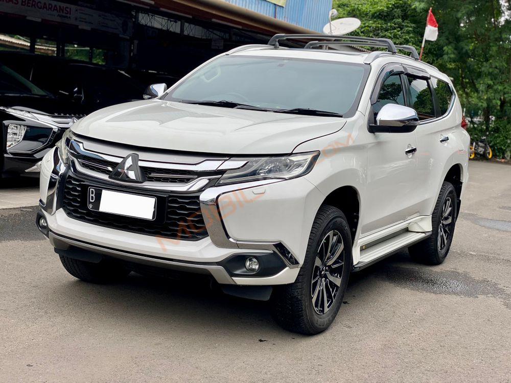 Mobil Mitsubishi Pajero Sport 2016