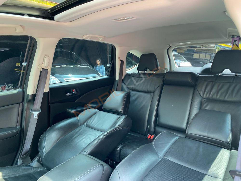 Mobil Honda CR-V 2016