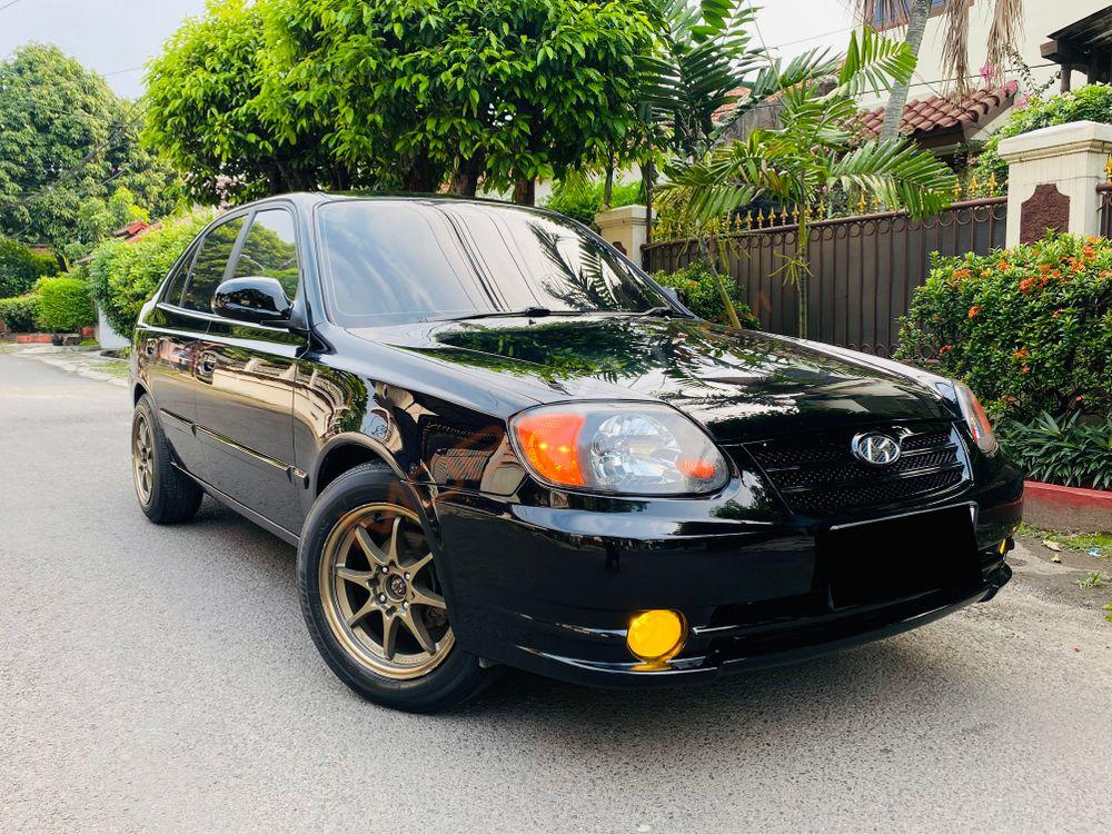 Mobil Hyundai Avega 2010