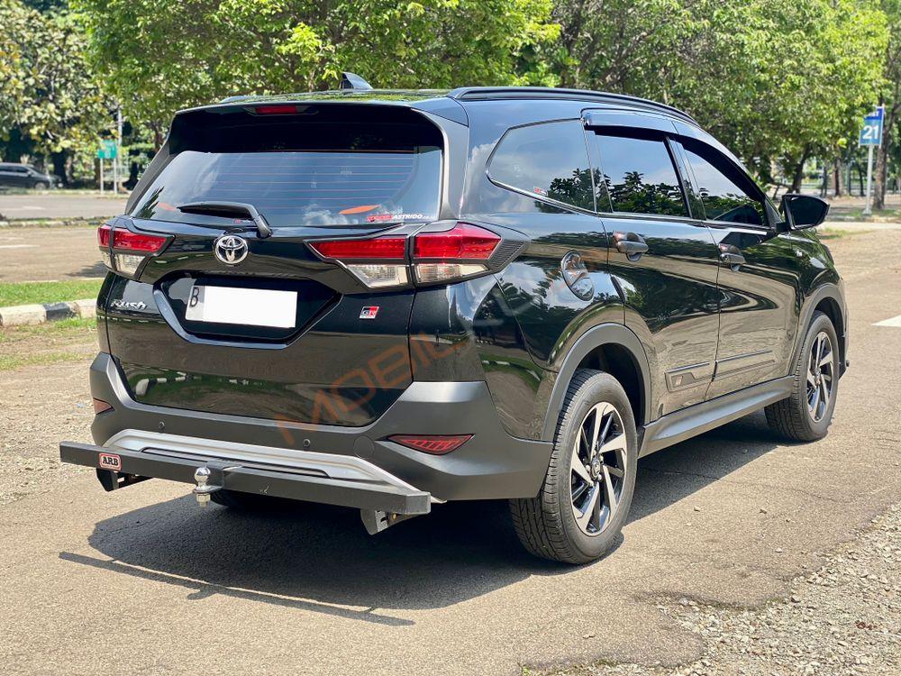 Mobil Toyota Rush 2023