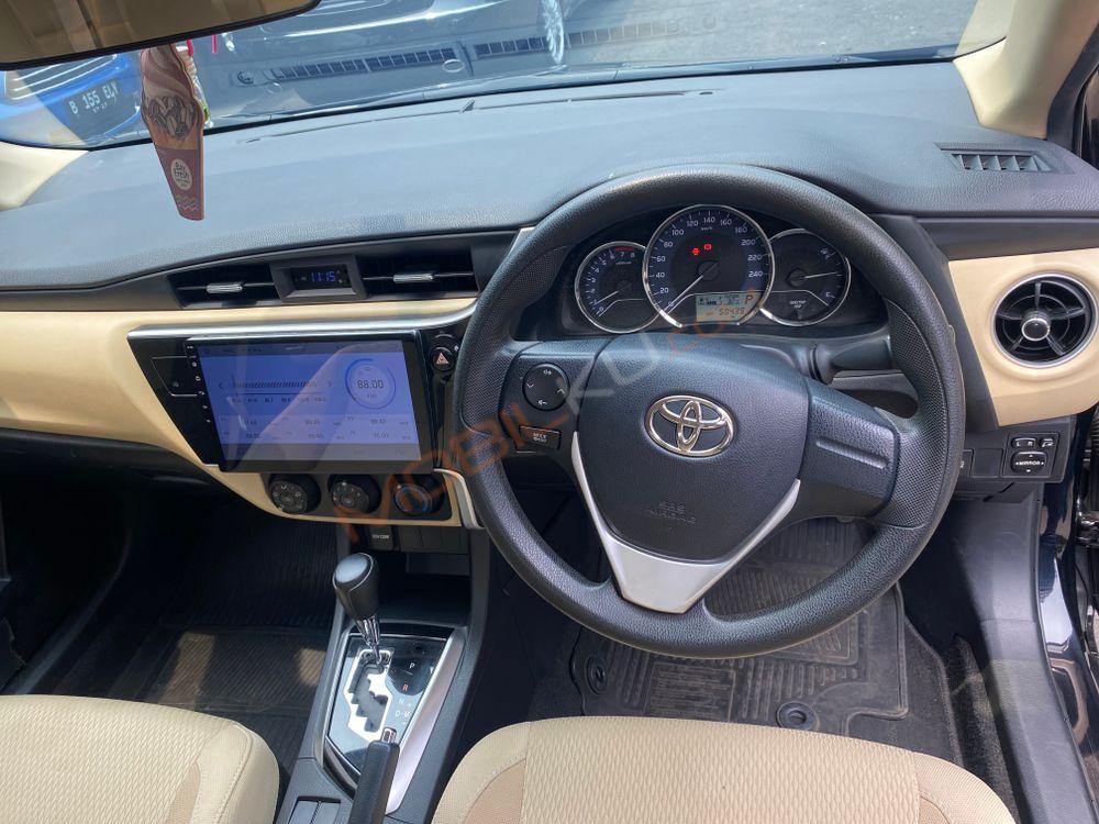 Mobil Toyota Corolla 2018