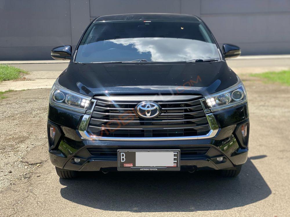 Mobil Toyota Kijang Innova 2021