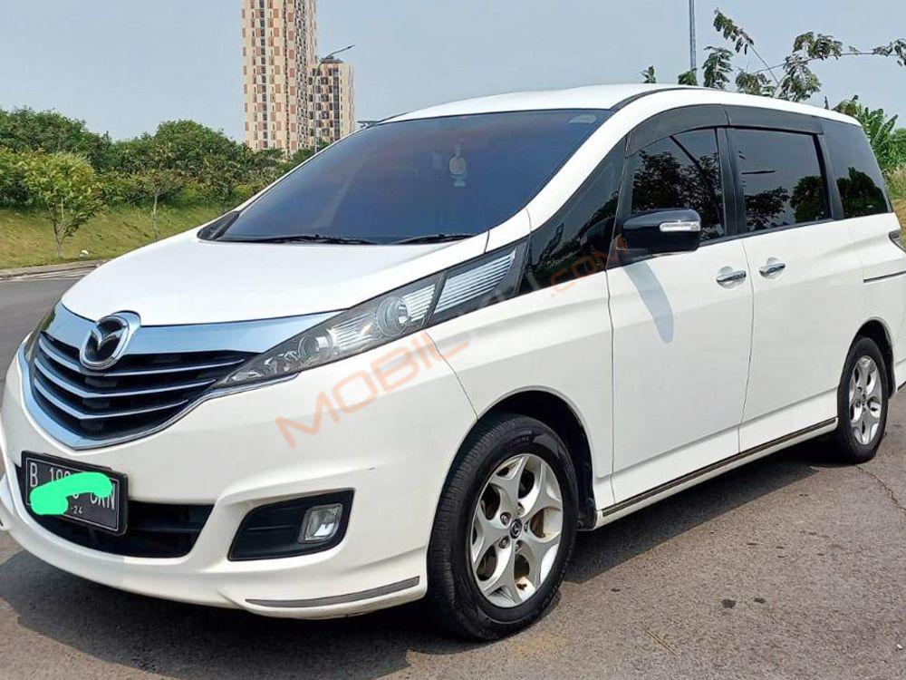 Mobil Mazda Biante 2014