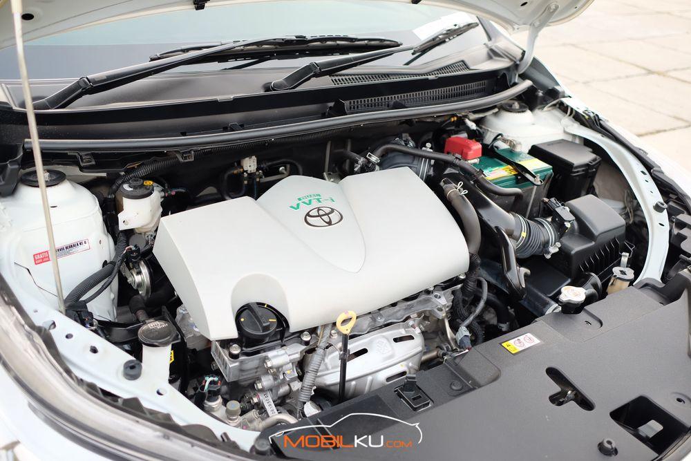 Mobil Toyota Yaris 2019