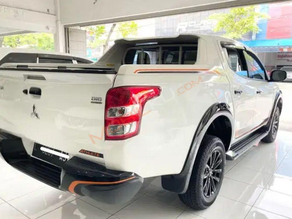 Mobil Mitsubishi Triton 2018