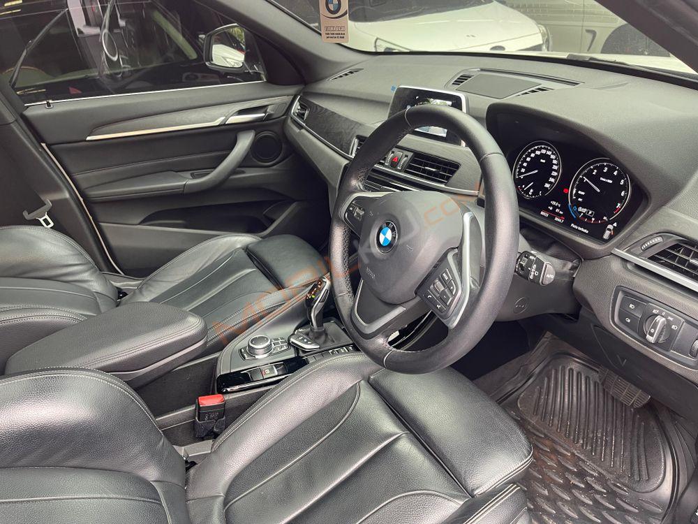 Mobil BMW X1 2019