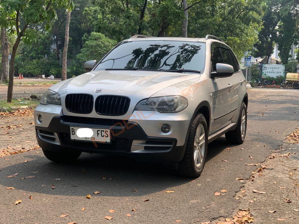 Mobil BMW X5 2008