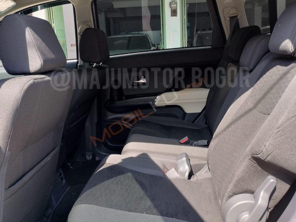 Mobil Toyota Rush 2021