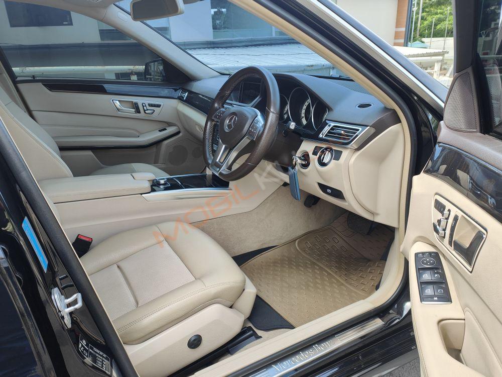 Mobil Mercedes-Benz E-Class 2016