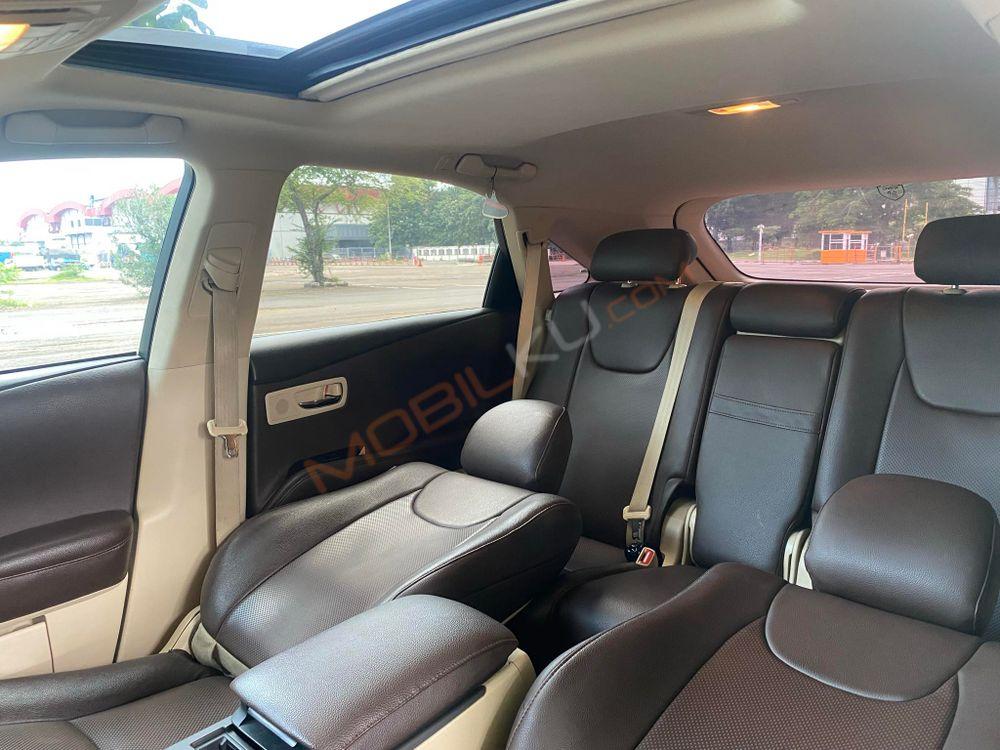 Mobil Lexus RX 2013