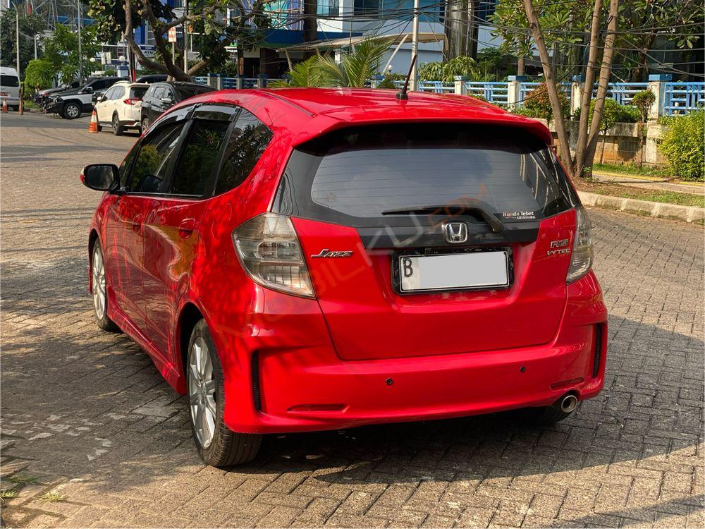 Mobil Honda Jazz 2014