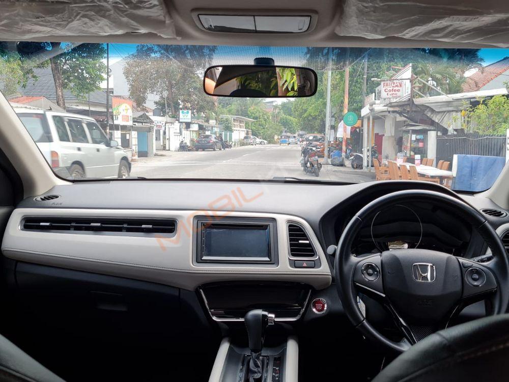 Mobil Honda HR-V 2016