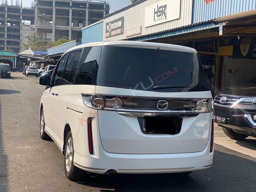 Mobil Mazda Biante 2014